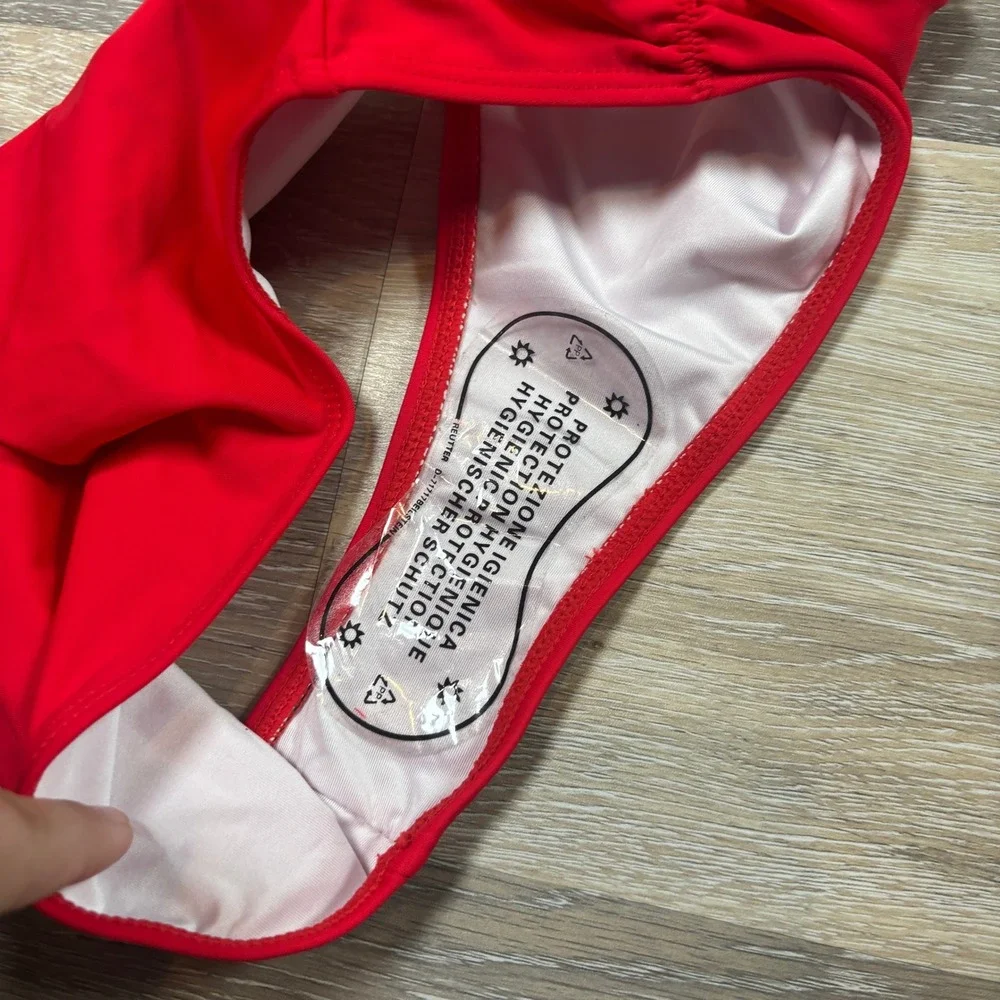 Red Cut-Out One Piece Swimsuit Monokini Adjustable Straps Knot Detail Size Small